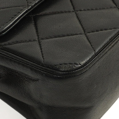Chanel Vintage Medium Timeless Classic Double Flap Bag Gequiltetes Lammleder Schwarz mit 24K Vergoldeter Hardware und Mademoiselle Kette
