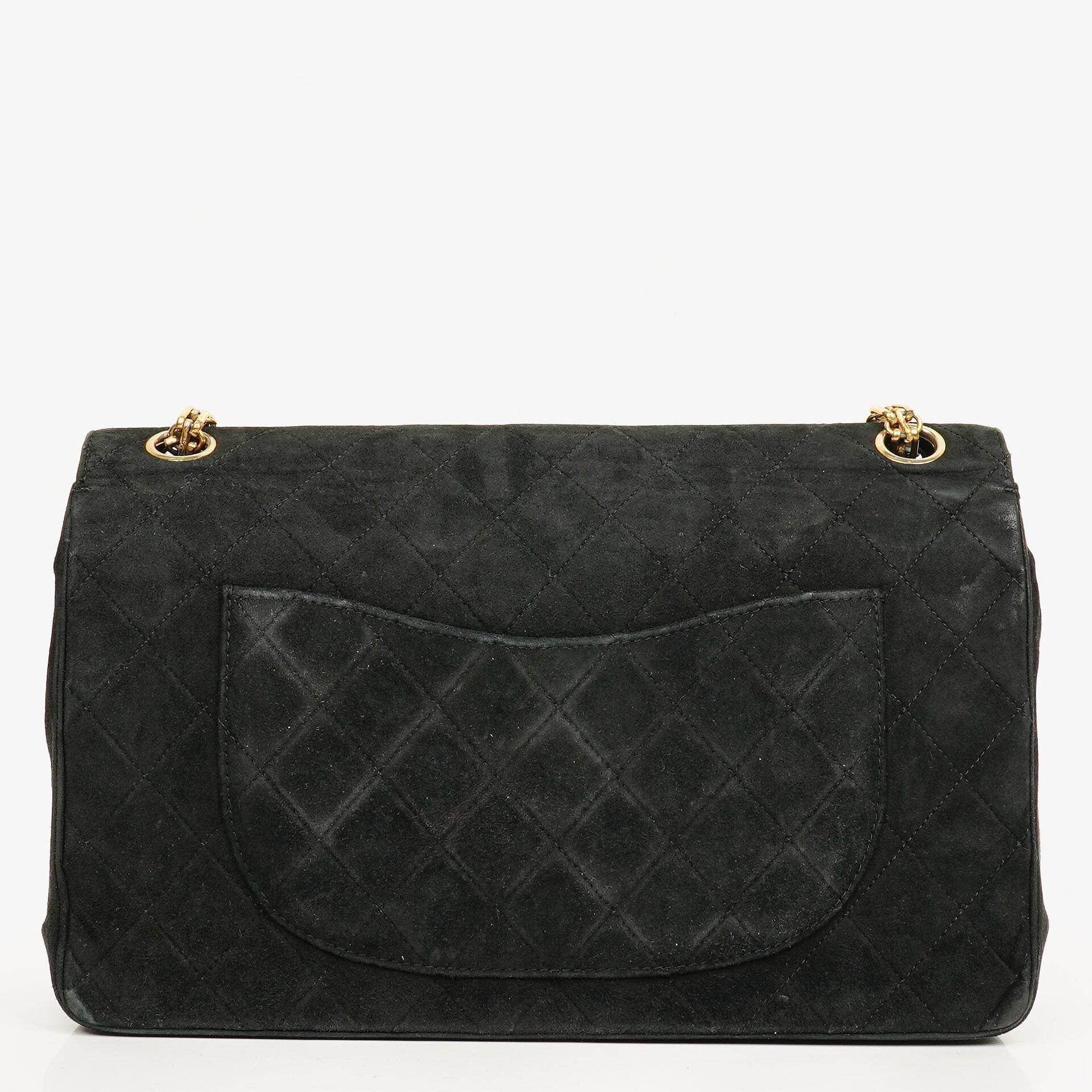Chanel Vintage Medium Timeless Classic Double Flap Tasche aus schwarzem gestepptem Wildleder mit goldfarbenen Beschlägen und Mademoiselle-Kette