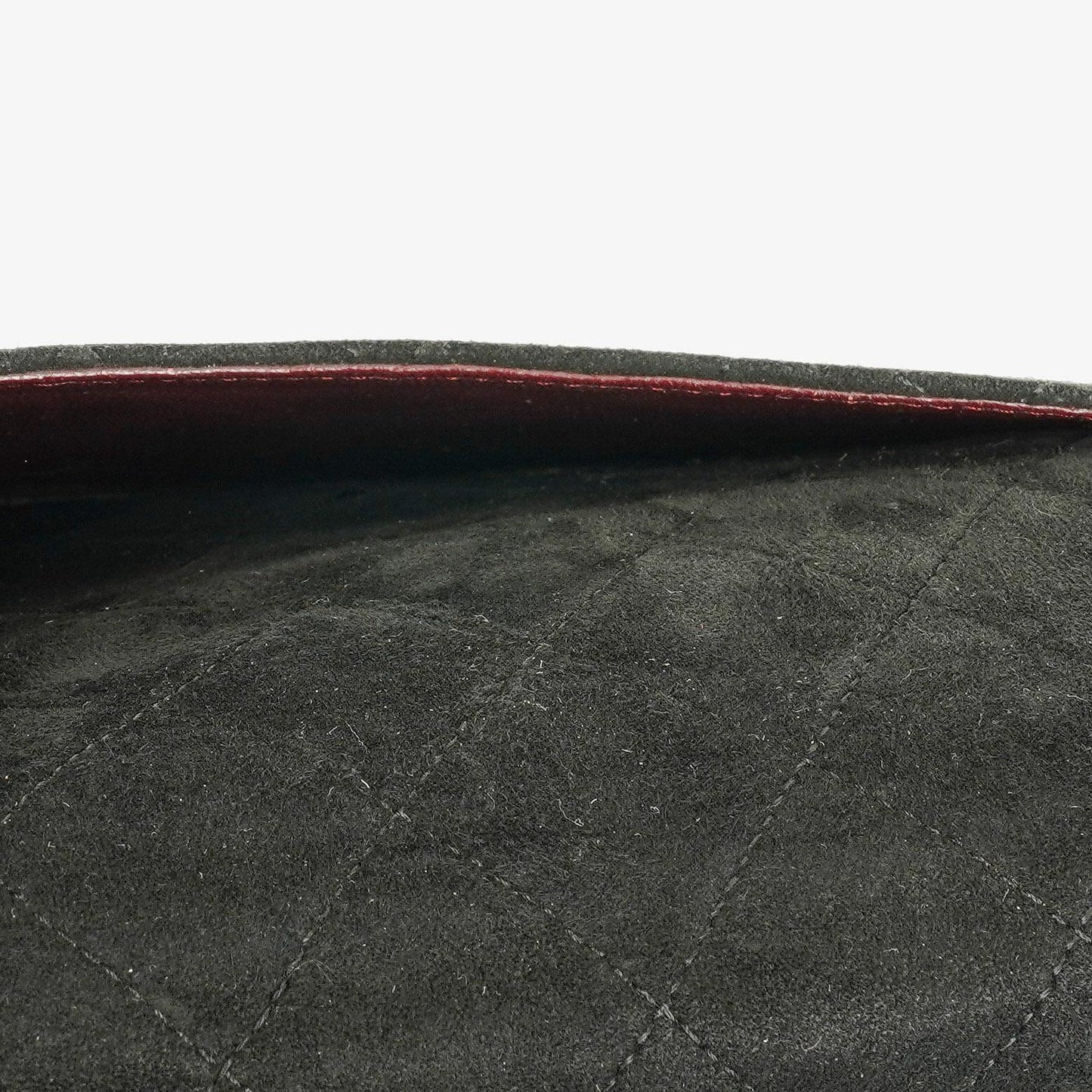 Chanel Vintage Medium Timeless Classic Double Flap Tasche aus schwarzem gestepptem Wildleder mit goldfarbenen Beschlägen und Mademoiselle-Kette
