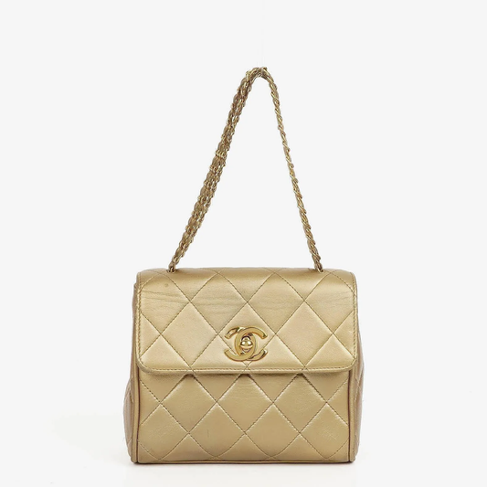 Chanel Vintage Mini Flap Tasche aus goldenem gestepptem Lammleder mit 24K vergoldeter Hardware