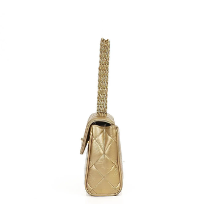 Chanel Vintage Mini Flap Tasche aus goldenem gestepptem Lammleder mit 24K vergoldeter Hardware