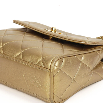 Chanel Vintage Mini Flap Tasche aus goldenem gestepptem Lammleder mit 24K vergoldeter Hardware