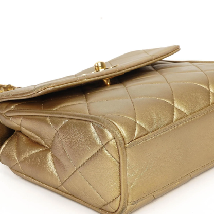 Chanel Vintage Mini Flap Tasche aus goldenem gestepptem Lammleder mit 24K vergoldeter Hardware
