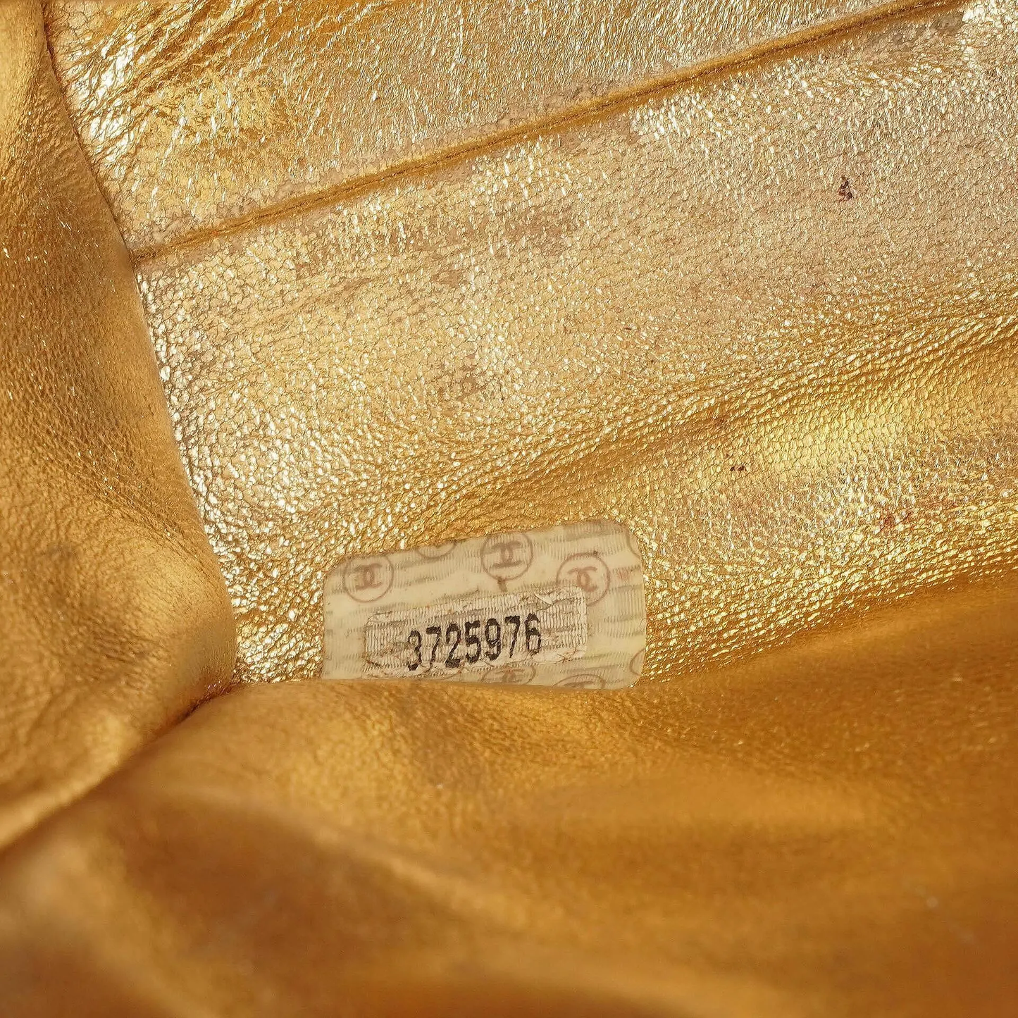 Chanel Vintage Mini Flap Tasche aus goldenem gestepptem Lammleder mit 24K vergoldeter Hardware
