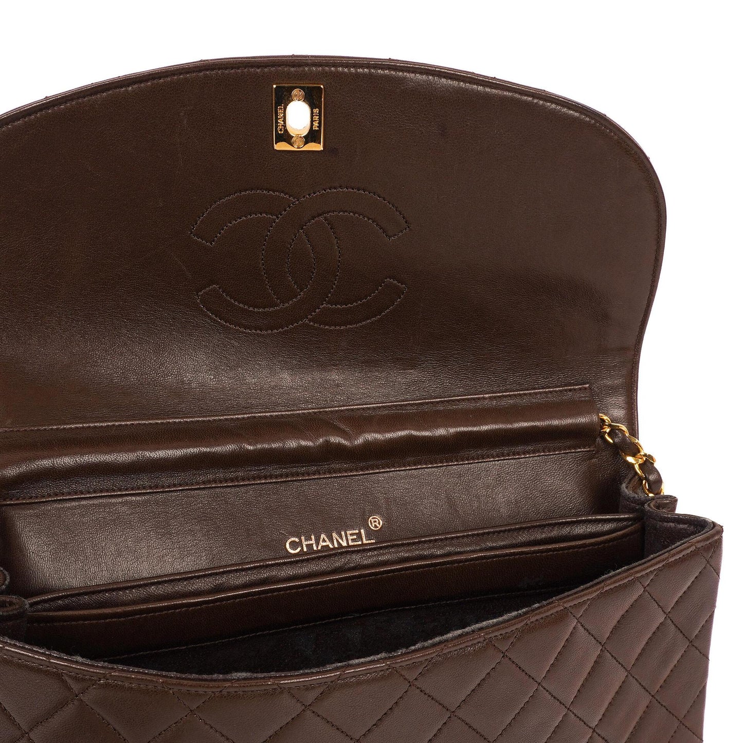 Chanel Vintage Round Flap Bag aus braunem gestepptem Lammleder mit 24K goldplattierter Hardware