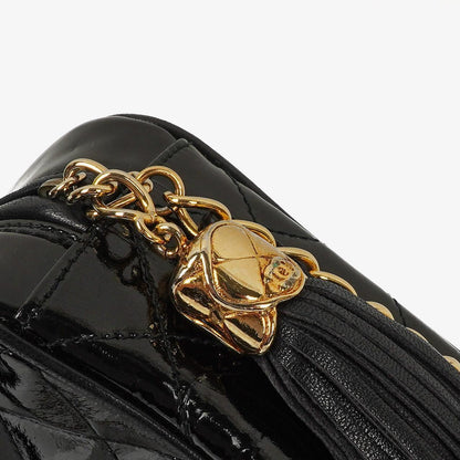 Chanel Vintage Kleine Kamera Quaste Tasche In Schwarz Stepp Lackleder