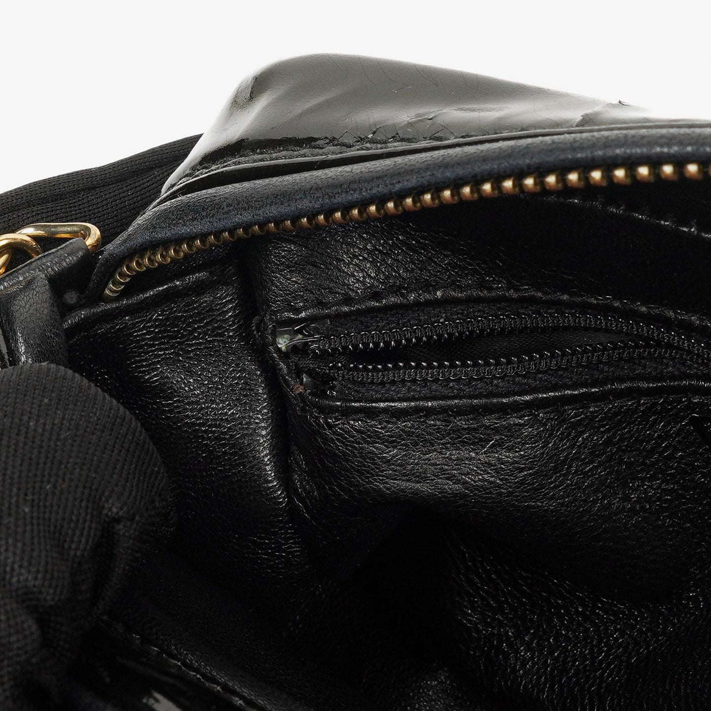 Chanel Vintage Kleine Kamera Quaste Tasche In Schwarz Stepp Lackleder