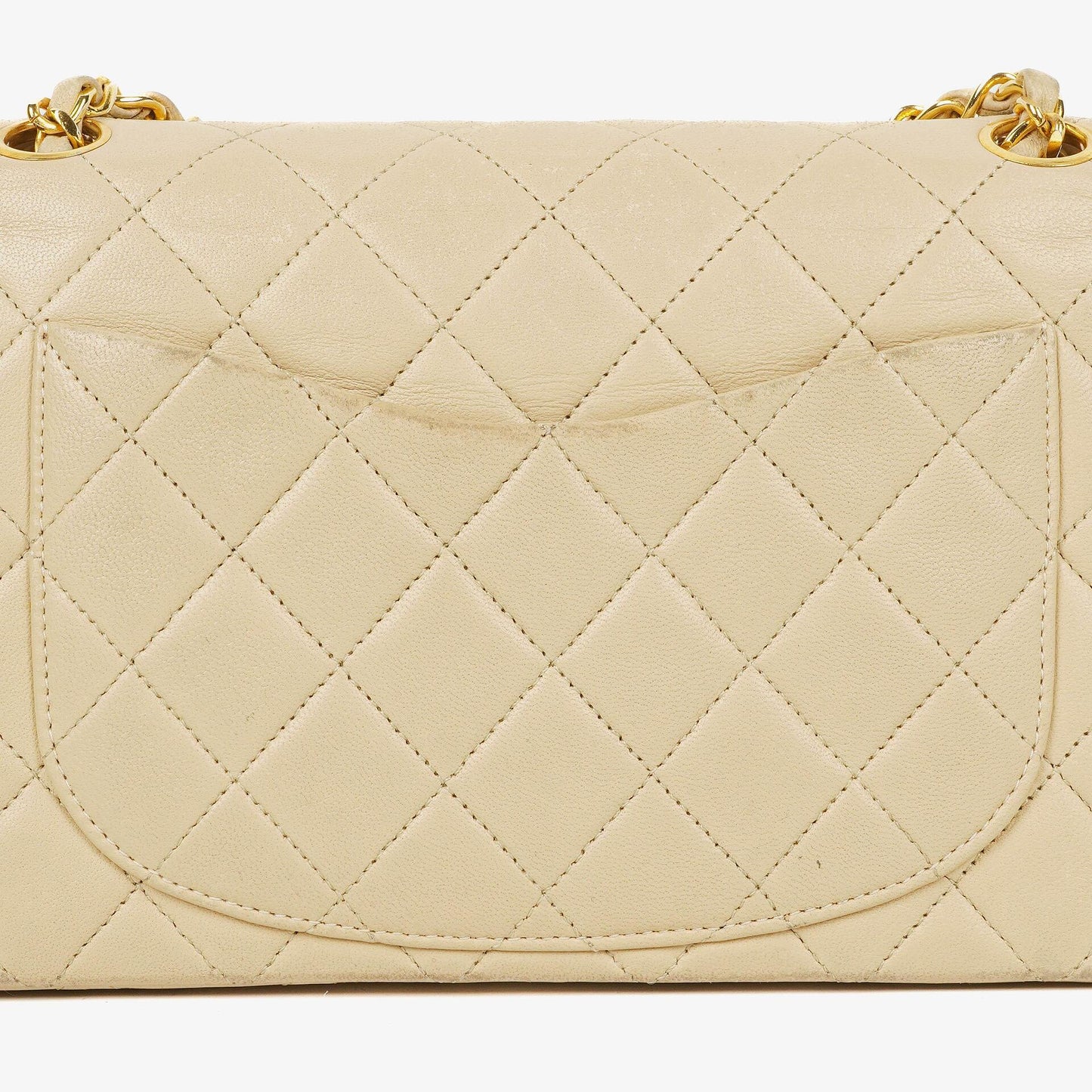Chanel Vintage Small Classic Double Flap Tasche aus beigem gestepptem Lammleder mit 24K vergoldeter Hardware