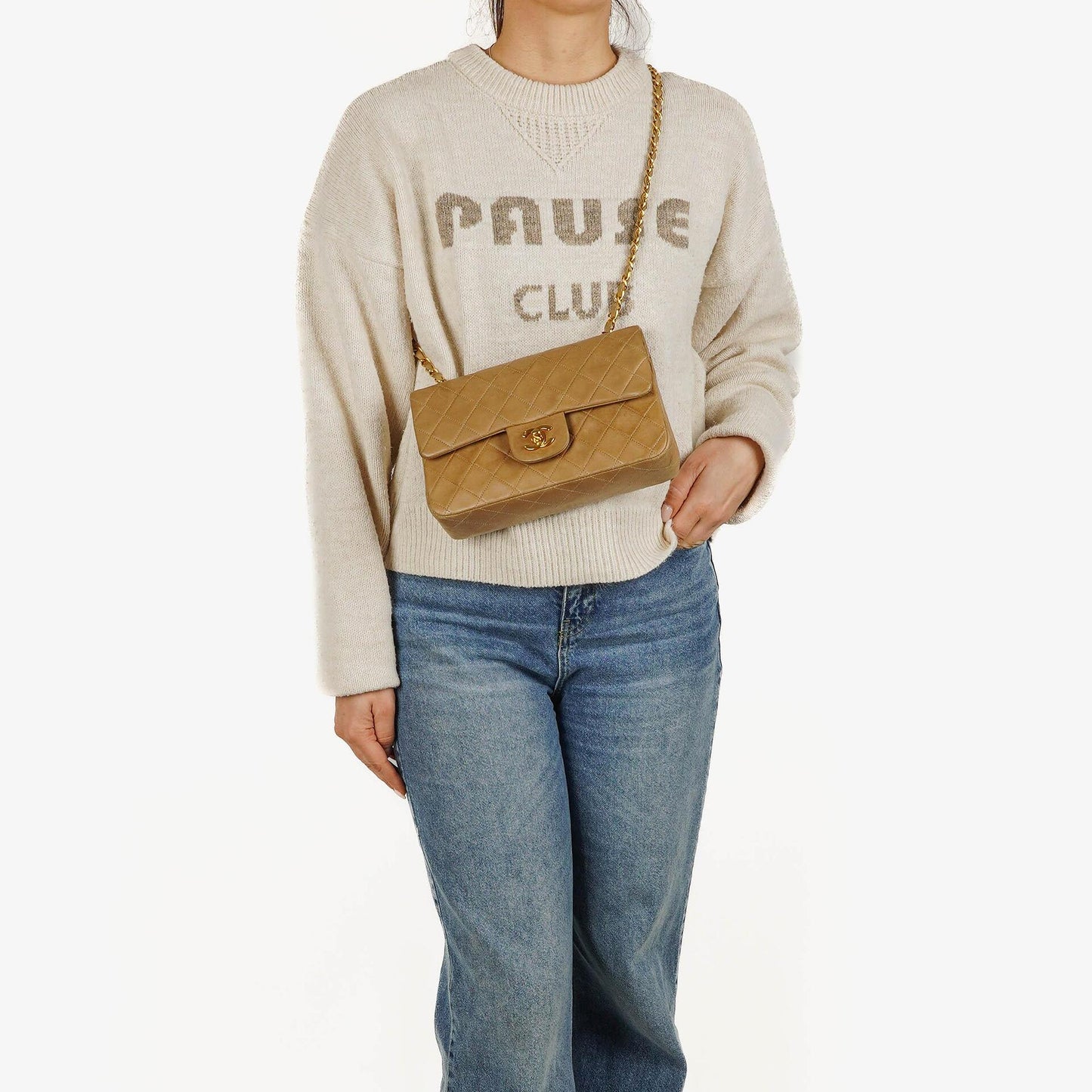 Chanel Vintage Small Classic Double Flap Tasche aus beigem gestepptem Leder mit 24K vergoldeten Beschlägen
