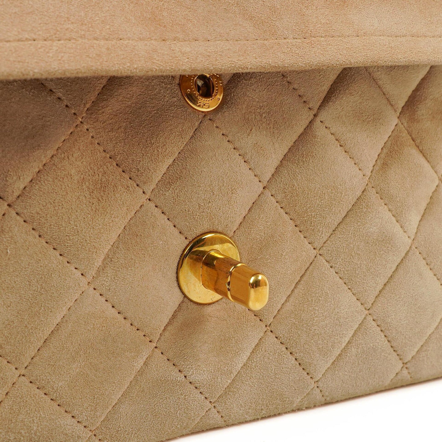 Chanel Vintage Kleine Klassische Double Flap Tasche Beige Wildleder 24K Vergoldete Beschläge, 1986-1988