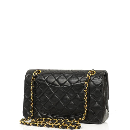 Chanel Vintage Small Classic Double Flap Bag aus schwarzem gestepptem Lammleder mit 24K goldplattierter Hardware