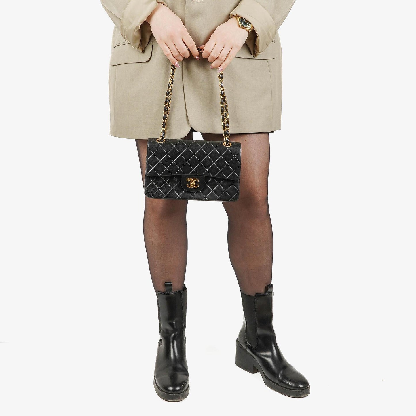 Chanel Vintage Kleine Classic Double Flap Tasche aus schwarzem gestepptem Leder mit 24K vergoldeter Hardware