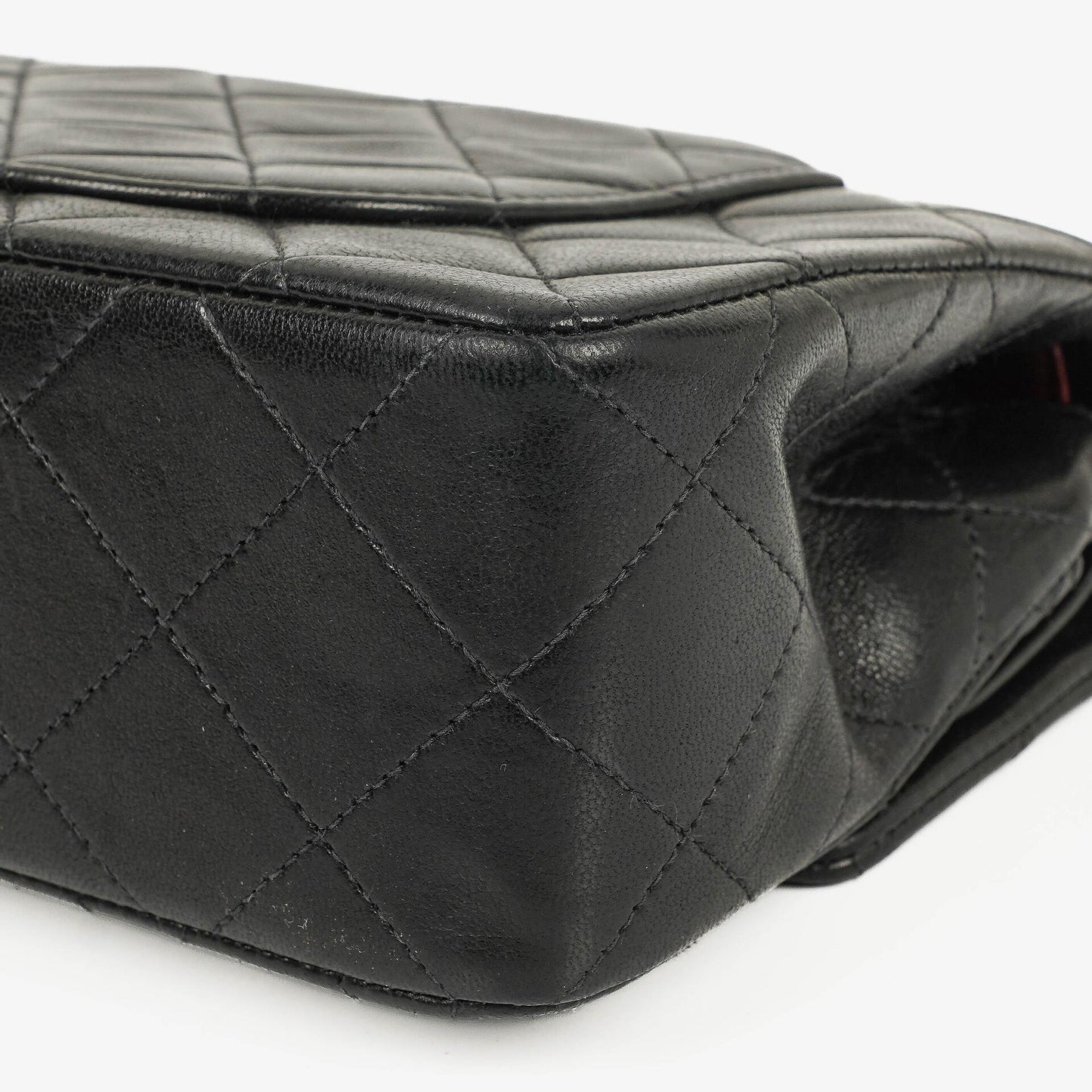 Chanel Vintage Kleine Classic Double Flap Tasche aus schwarzem gestepptem Leder mit 24K vergoldeter Hardware
