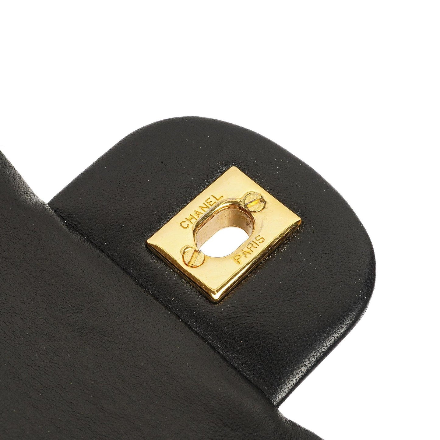 Chanel Vintage Kleine Klassische Doppelklappe Schwarzes Gequiltetes Lammleder 24K Vergoldete Hardware