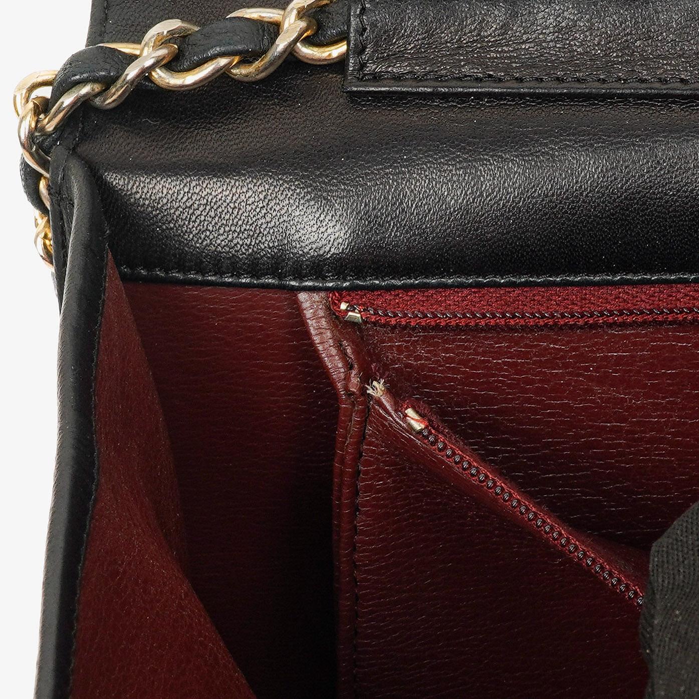 Chanel Vintage Classic kleine Single Flap Tasche aus schwarzem gestepptem Lammleder mit 24K vergoldeter Hardware