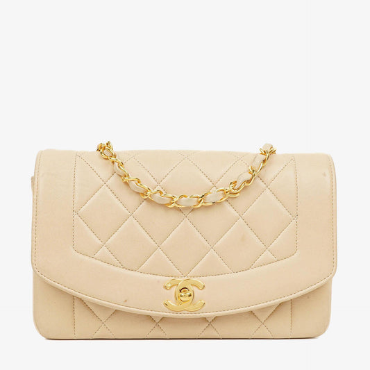 Chanel Vintage Small Diana Flap Tasche in Beige mit 24K vergoldeten Beschlägen