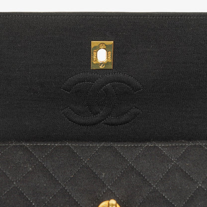 Chanel Vintage Small Single Flap Tasche aus schwarzem gestepptem Jersey und Leder mit 24K vergoldeter Hardware