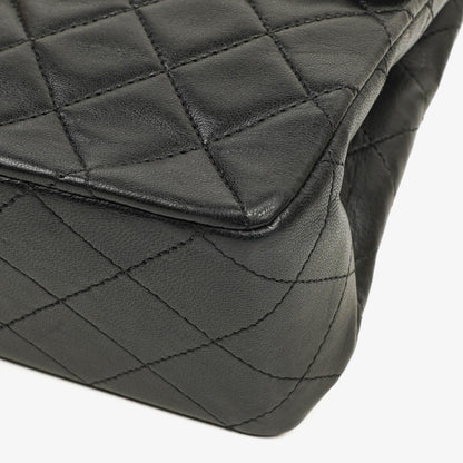 Chanel Vintage Quadratische Klassische Double Flap Tasche Schwarz Gestepptes Lammleder 24K Vergoldete Beschläge