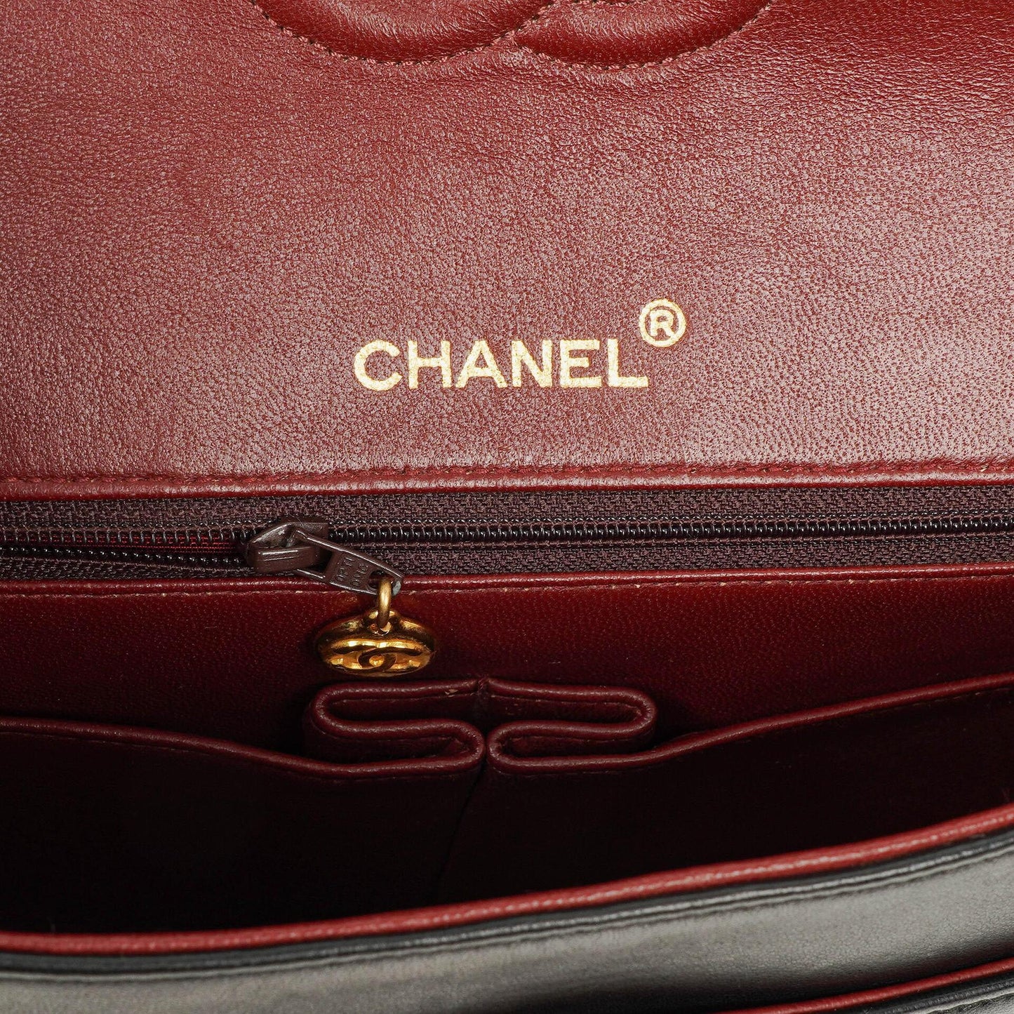 Chanel Vintage Quadratische Klassische Double Flap Tasche Schwarz Gestepptes Lammleder 24K Vergoldete Beschläge