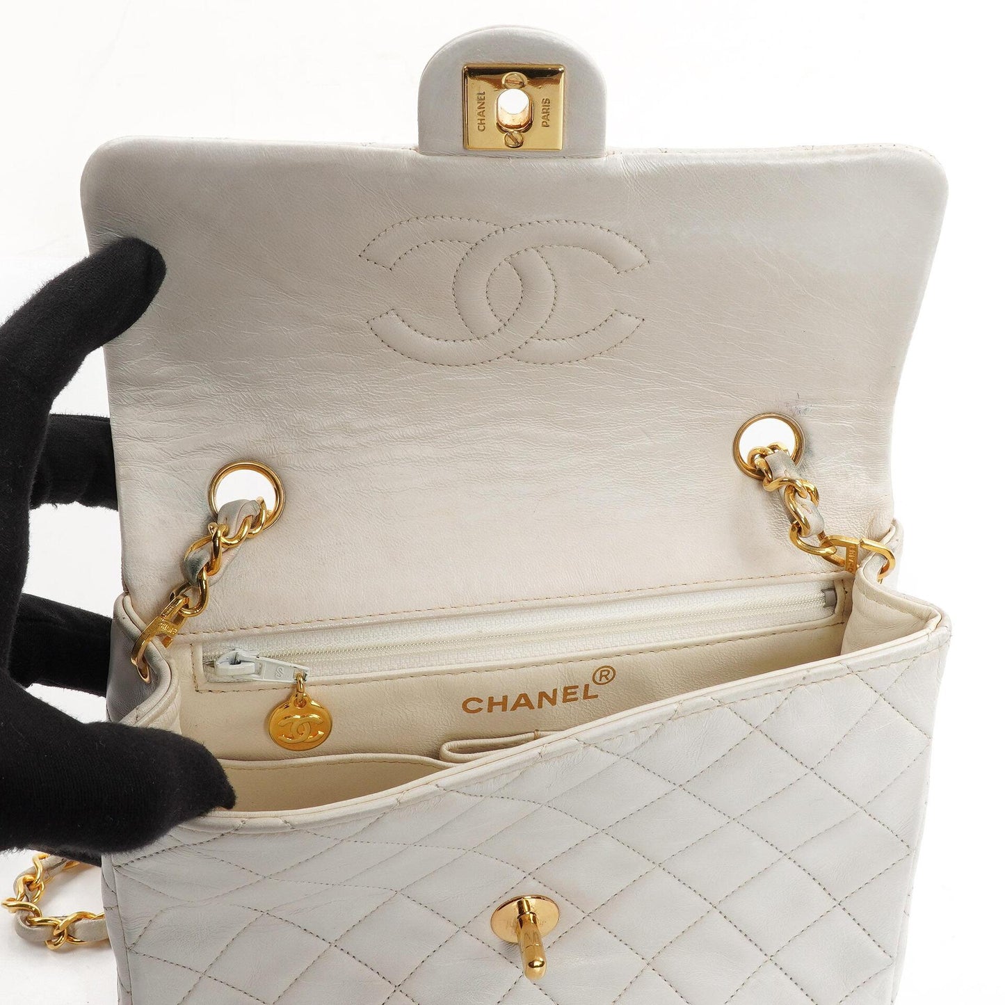 Chanel Vintage Square Flap Bag aus weißem gestepptem Lammleder mit 24K goldplattierten Beschlägen