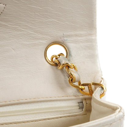 Chanel Vintage Square Flap Bag aus weißem gestepptem Lammleder mit 24K goldplattierten Beschlägen