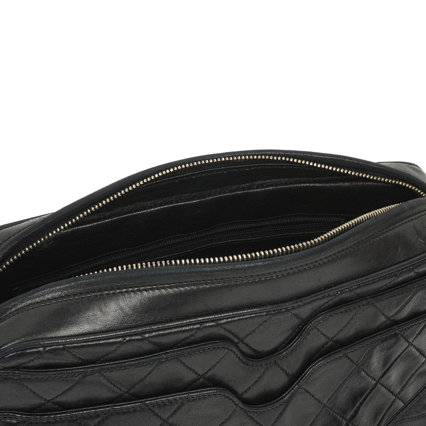 Chanel Vintage Tassel Camera Bag aus schwarzem gestepptem Lammleder mit goldfarbener Hardware
