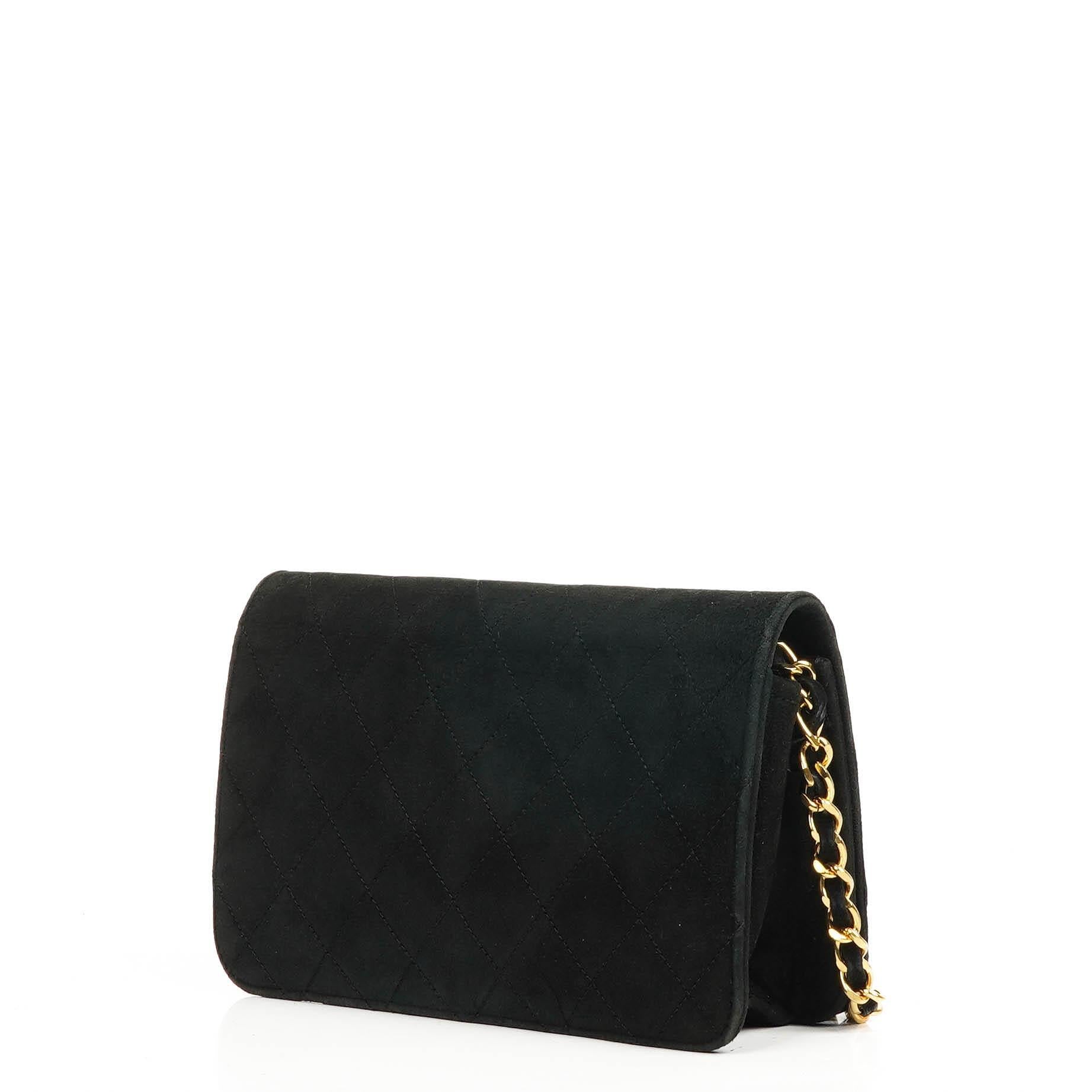 Chanel WOC Mini Klassische Vollklappen Schwarze Gequiltete Wildleder Mit 24K Goldbeschichtetem Zubehör
