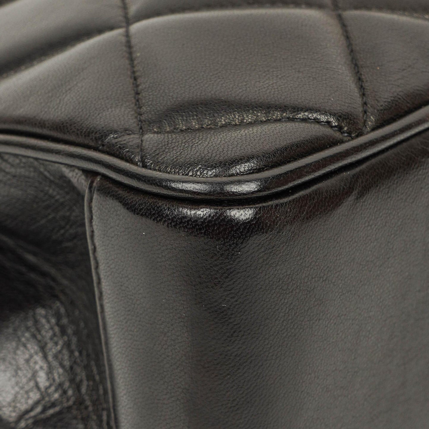 Chanel XL CC Logo Tote Tasche aus schwarzem gestepptem Leder