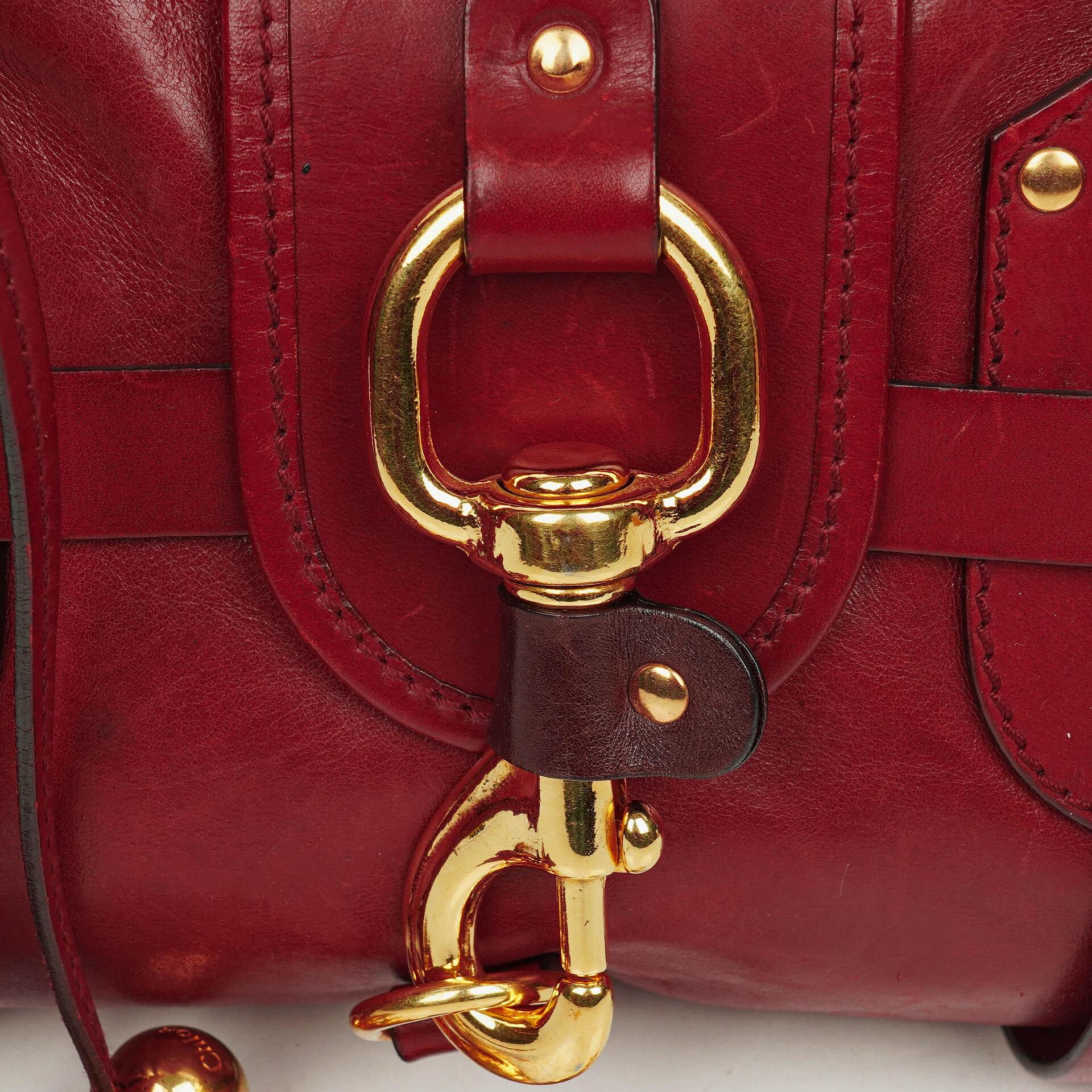 Chloé Kerala Schultertasche in Burgunder