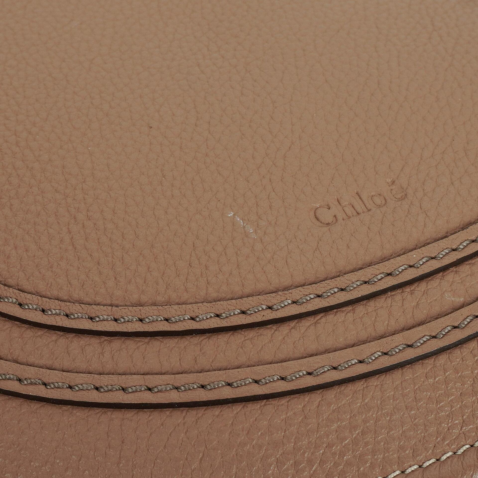 Chloe Marcie Schultertasche aus braunem Leder