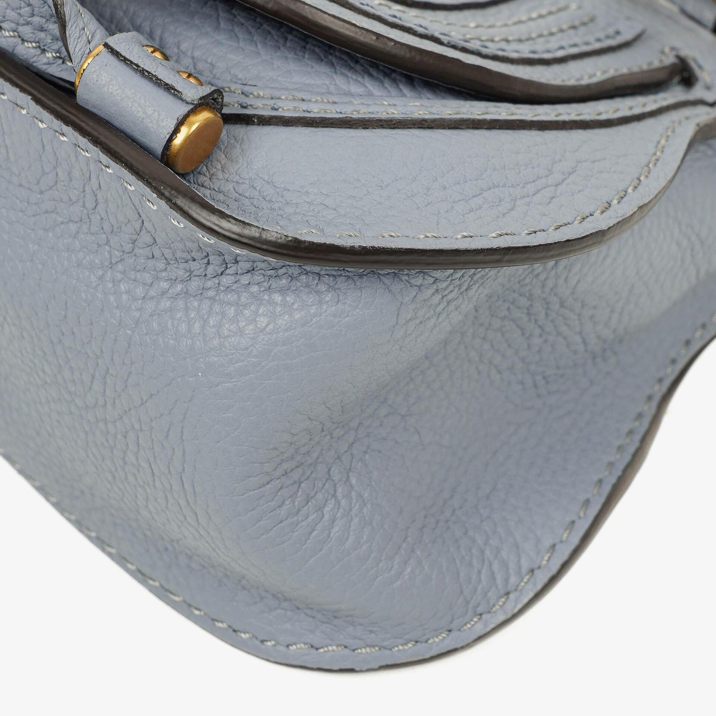 Chloé Marcie Mini Tasche aus genarbtem Leder in Ash Blue