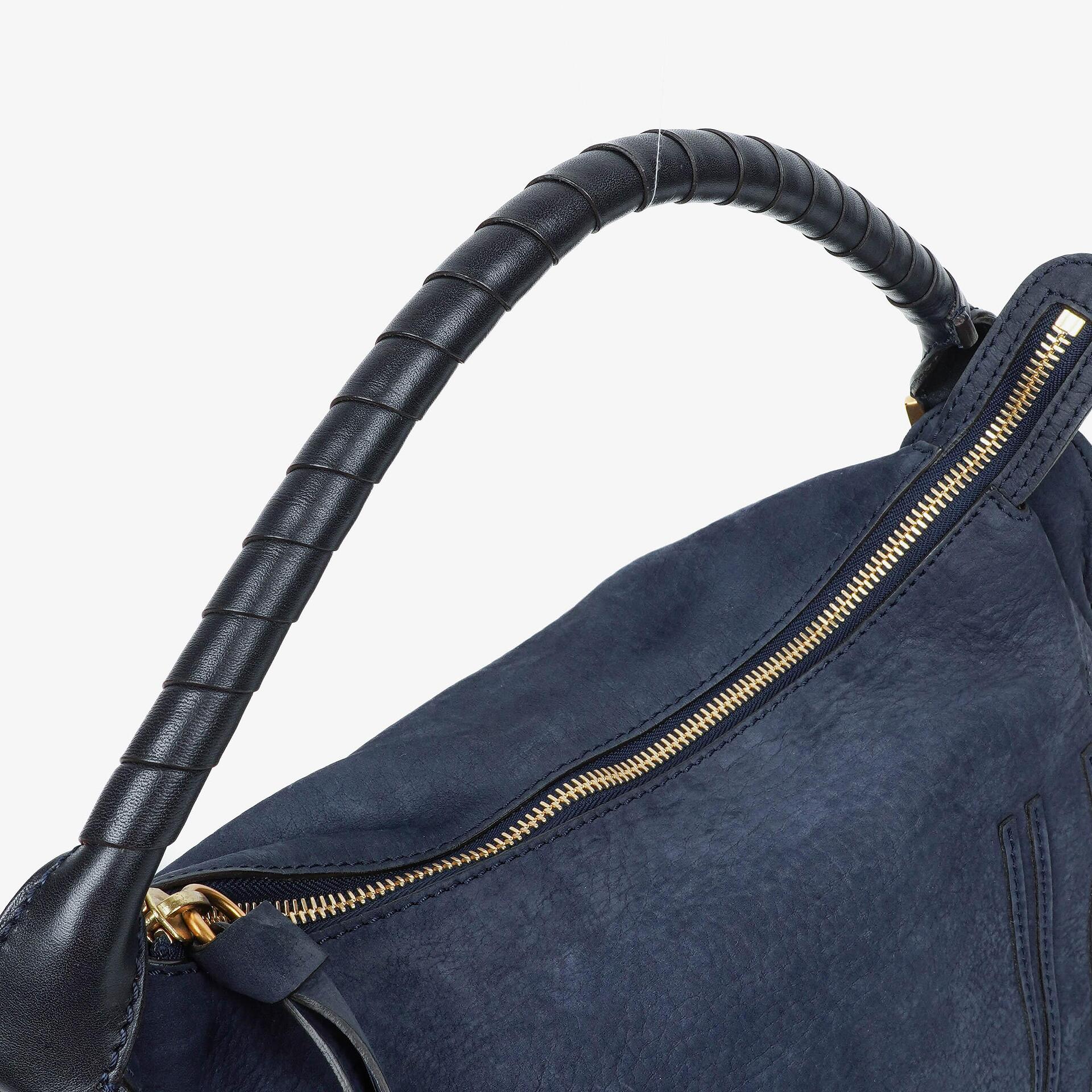 Chloe Marcie Schultertasche aus navyfarbenem Nubuk