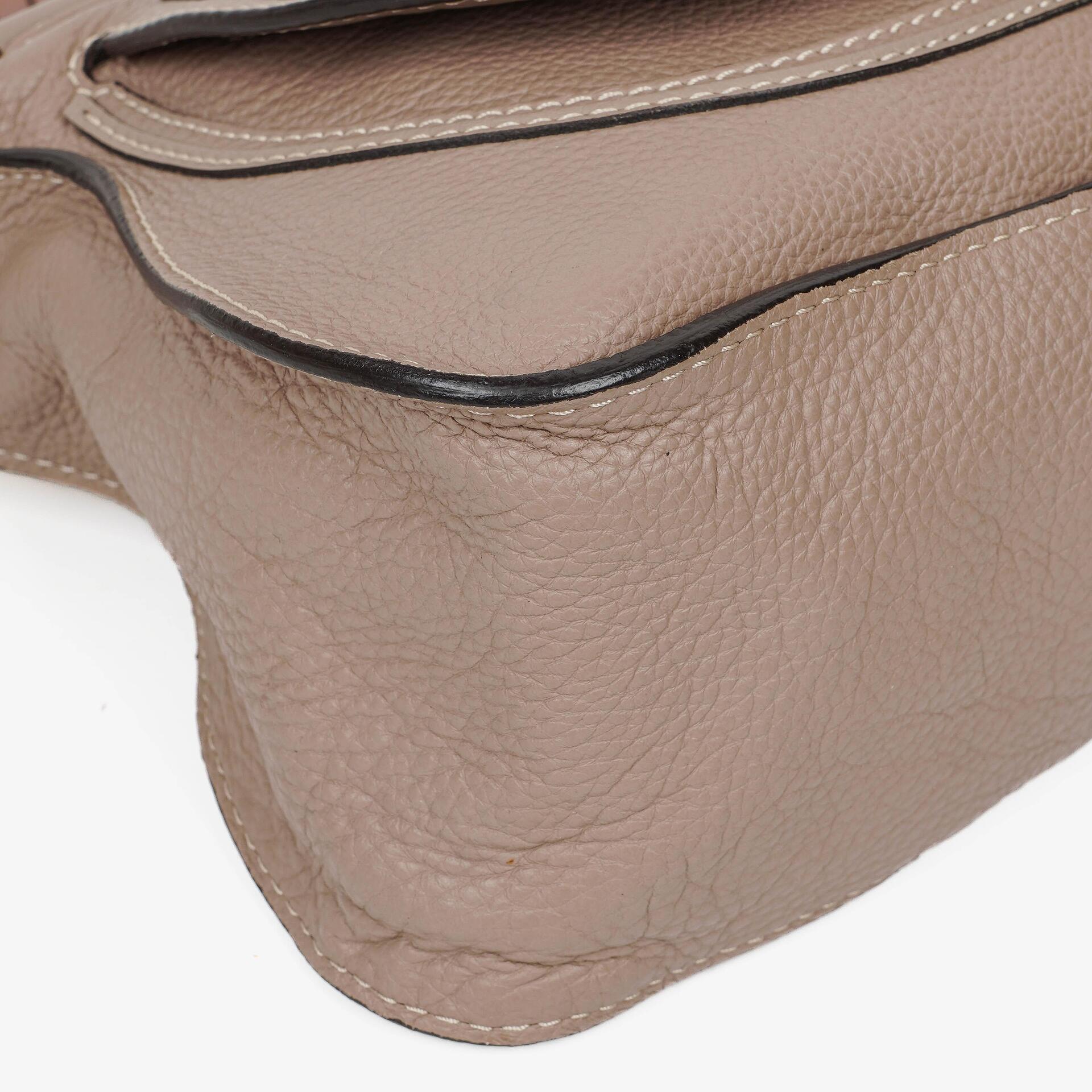 Chloé Marcie Schultertasche aus Leder in Rhino/Dunkel Odalisque Pink