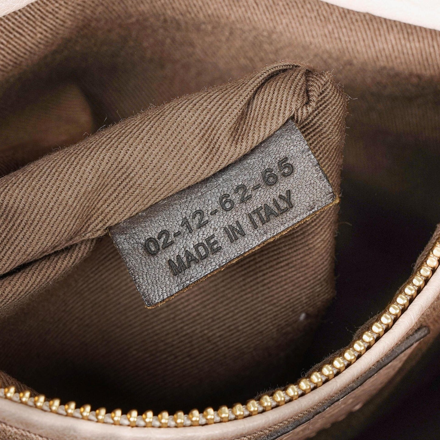 Chloé Marcie Schultertasche aus Leder in Rhino/Dunkel Odalisque Pink