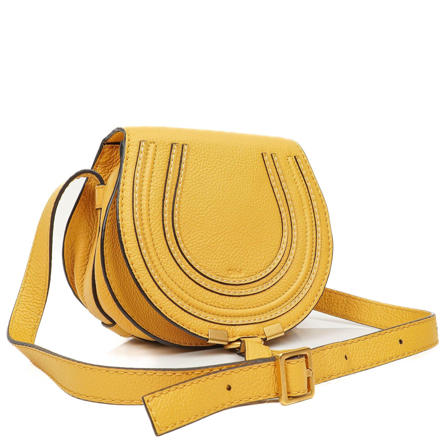 Chloe Marcie Saddle kleine Umhängetasche aus staubgelbem genarbtem Leder