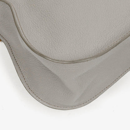 Chloe Marcie Small Tasche aus kaschmirgrauem genarbtem Leder