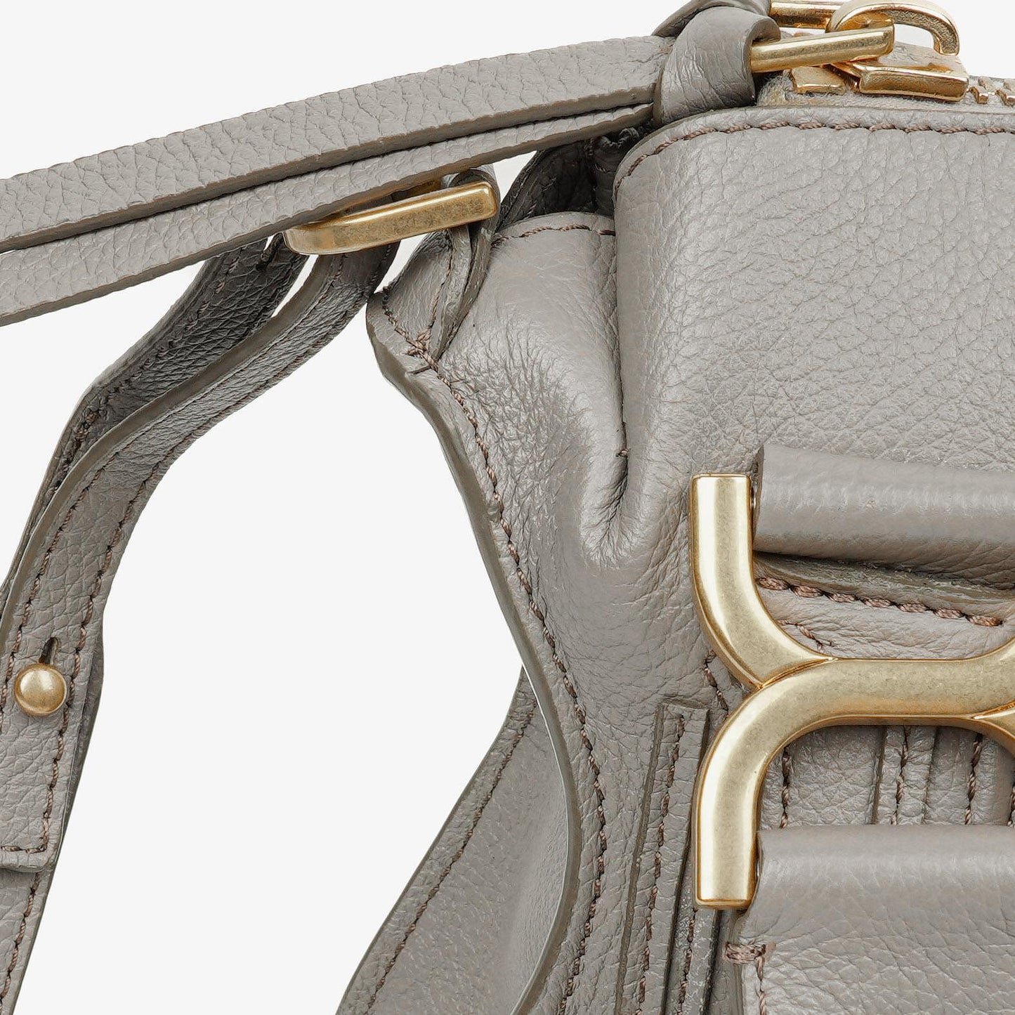 Chloe Marcie Small Tasche aus kaschmirgrauem genarbtem Leder