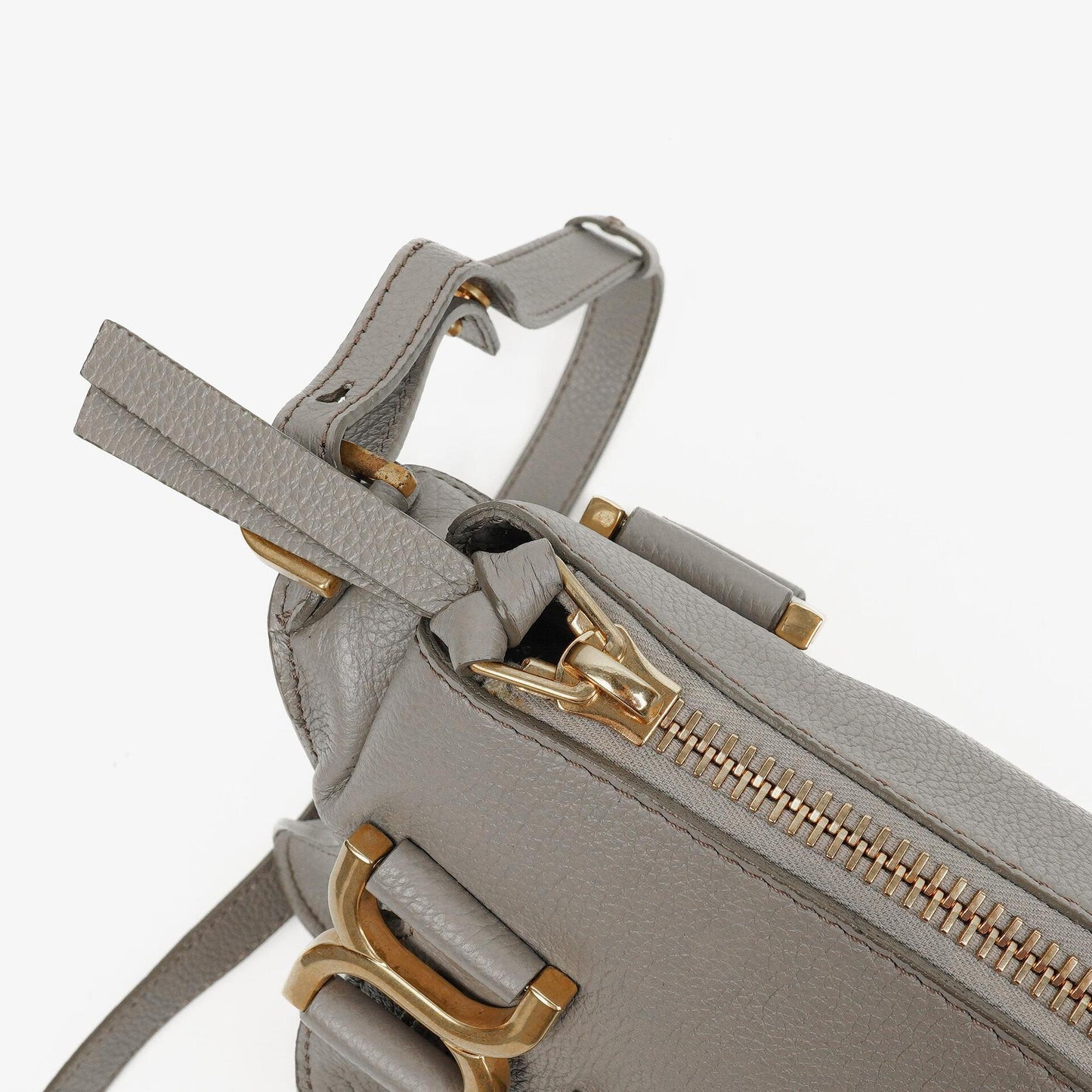 Chloe Marcie Small Tasche aus kaschmirgrauem genarbtem Leder