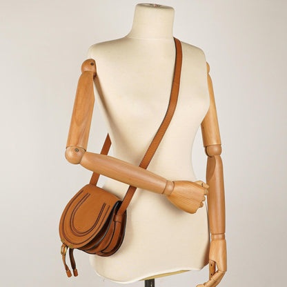 Chloe Mini Marcie Tan Genarbtes Kalbsleder Satteltasche Umhängetasche