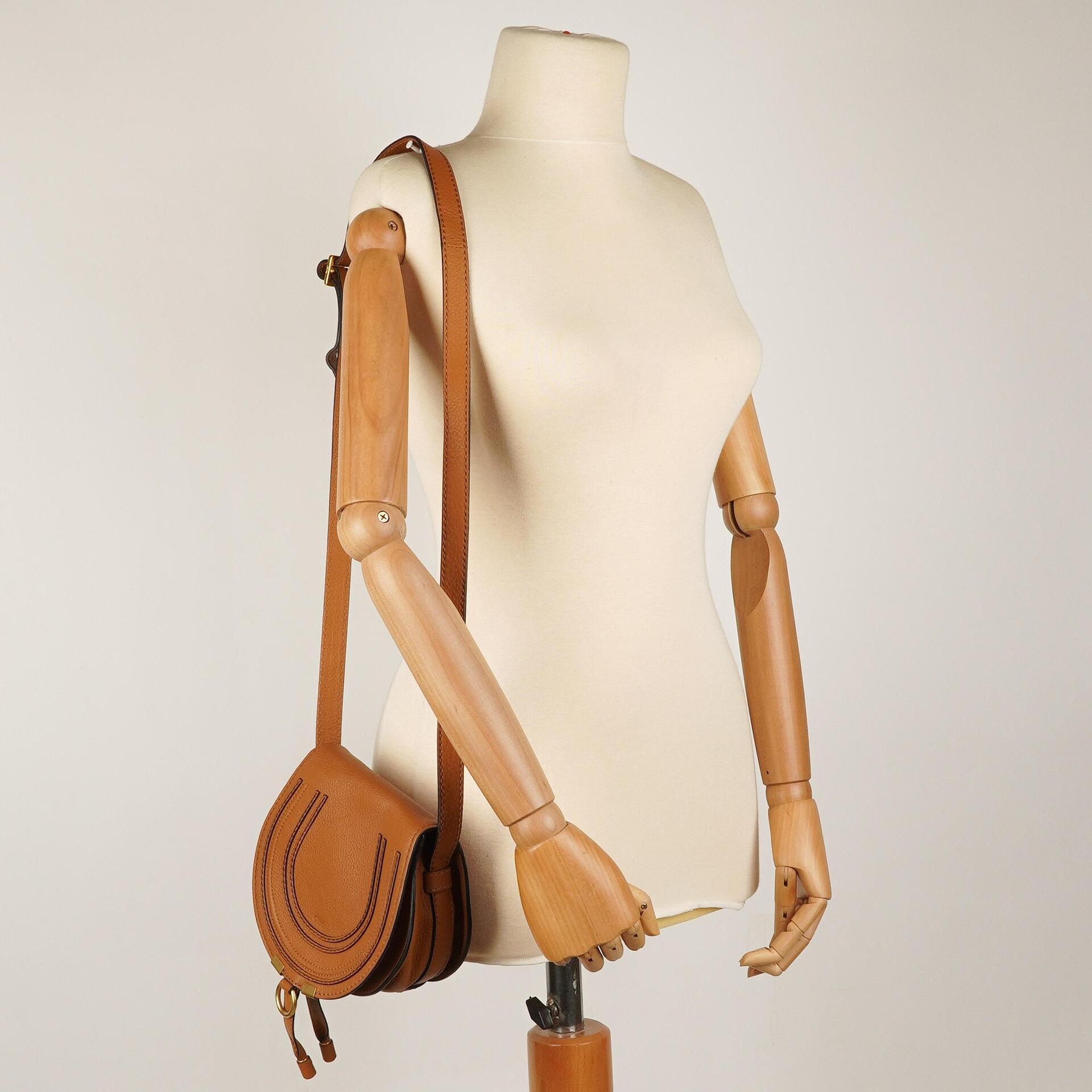 Chloe Mini Marcie Tan Genarbtes Kalbsleder Satteltasche Umhängetasche