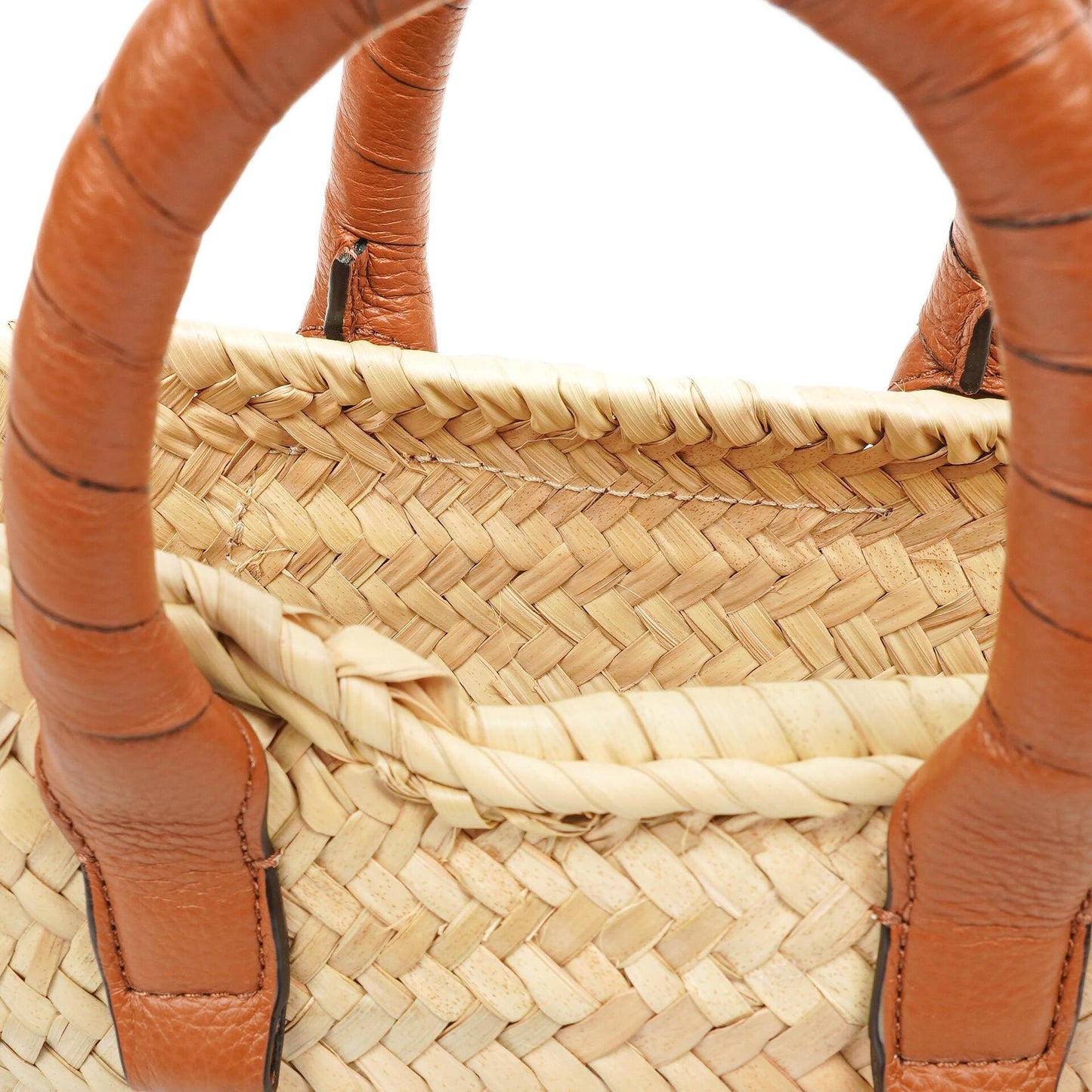 Chloe Raffia Mini Marcie Narbiges Kalbsleder Tan Korb