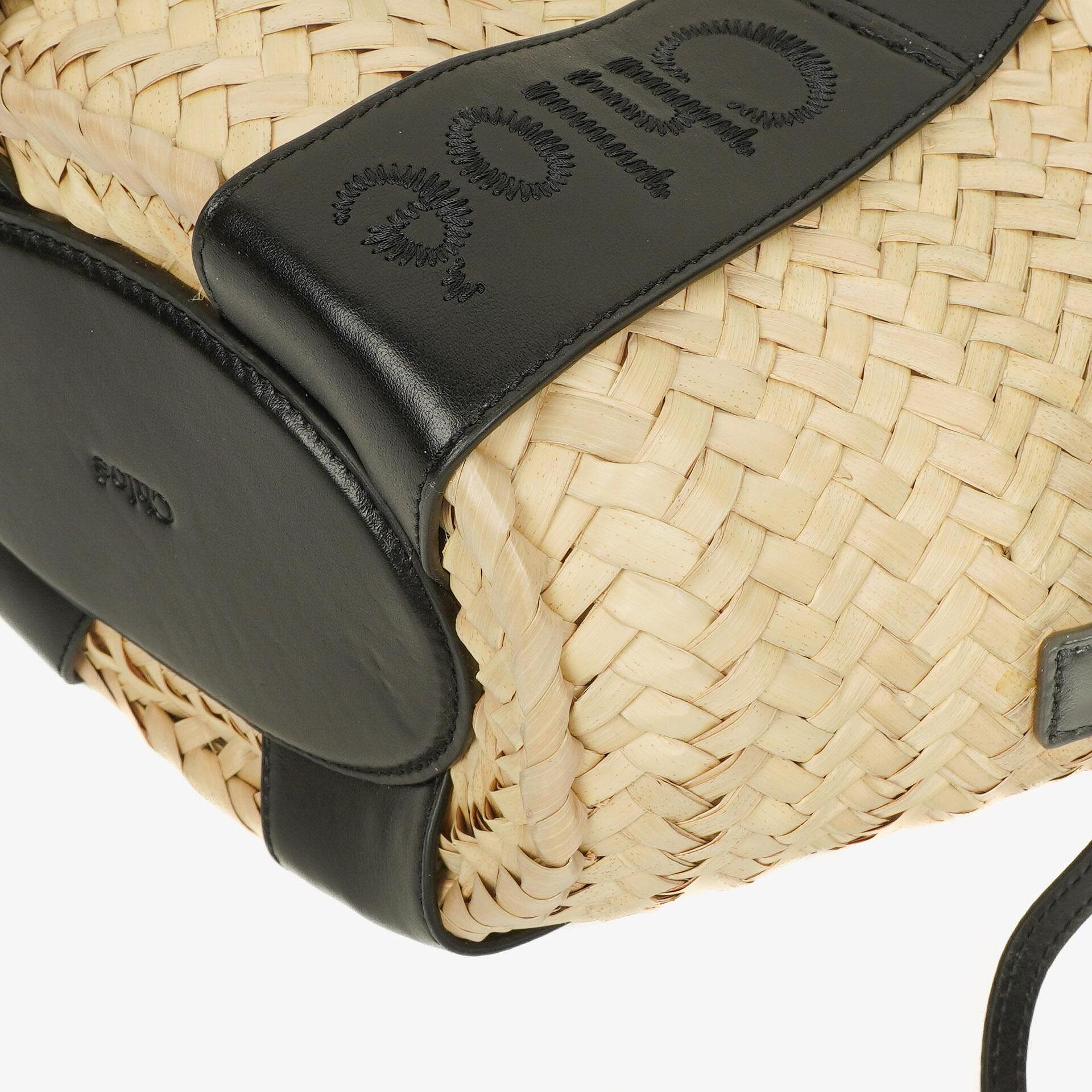 Chloe Small Sense Korbtasche aus Raffia und glattem Kalbsleder