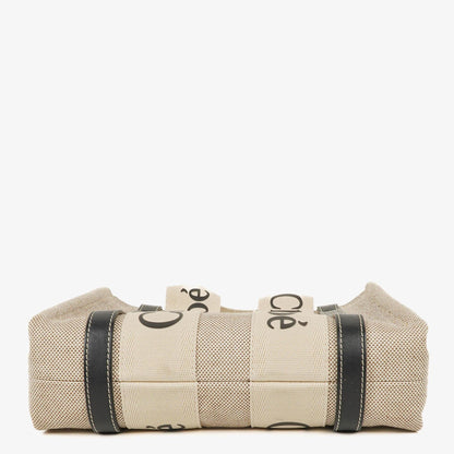 Chloé Small Woody Tote Bag aus Leinen