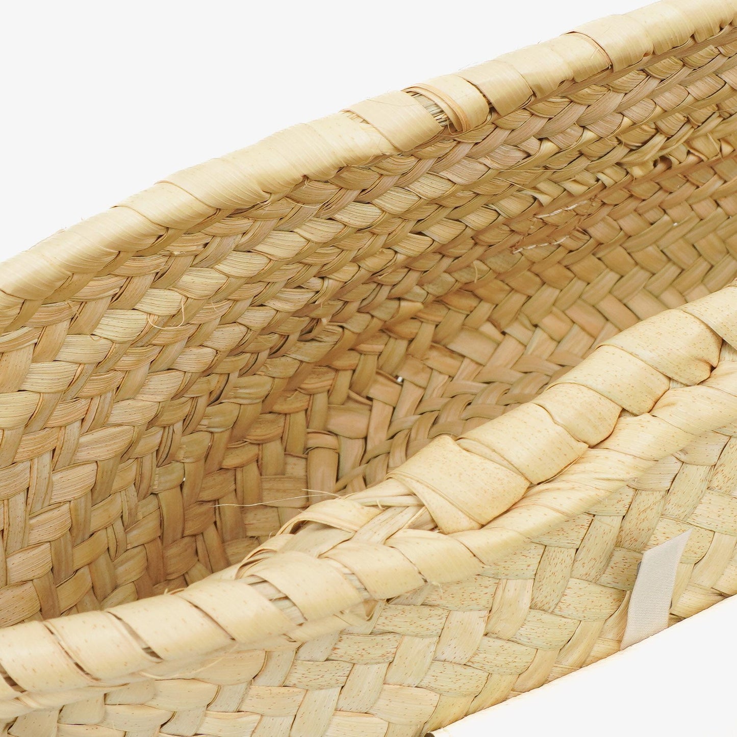 Chloe kleine Marcie Korbtasche aus geflochtenem Raffia und Leder in Weiß/Beige