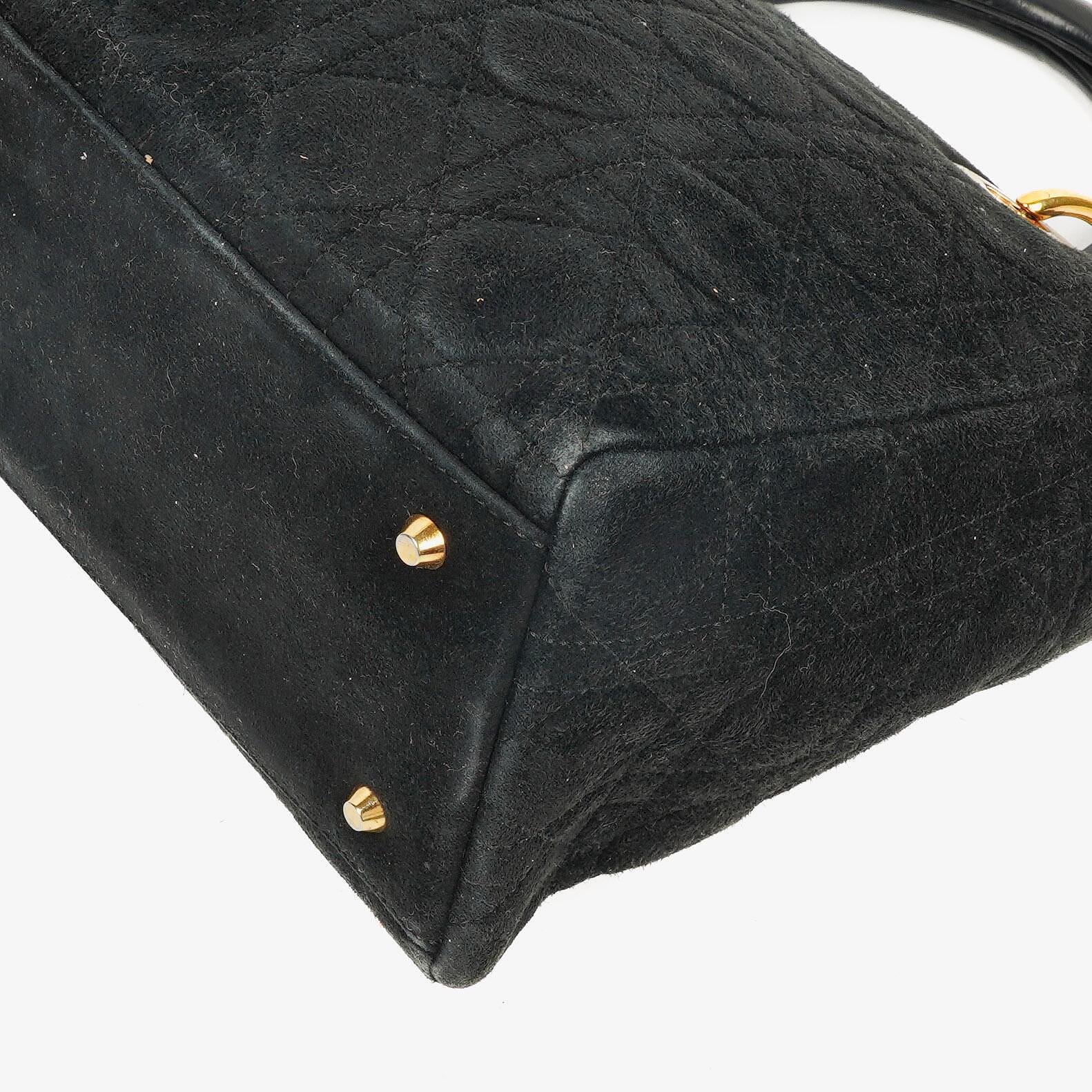 Christian Dior Lady Dior Tote Bag aus schwarzem Cannage-gestepptem Wildleder