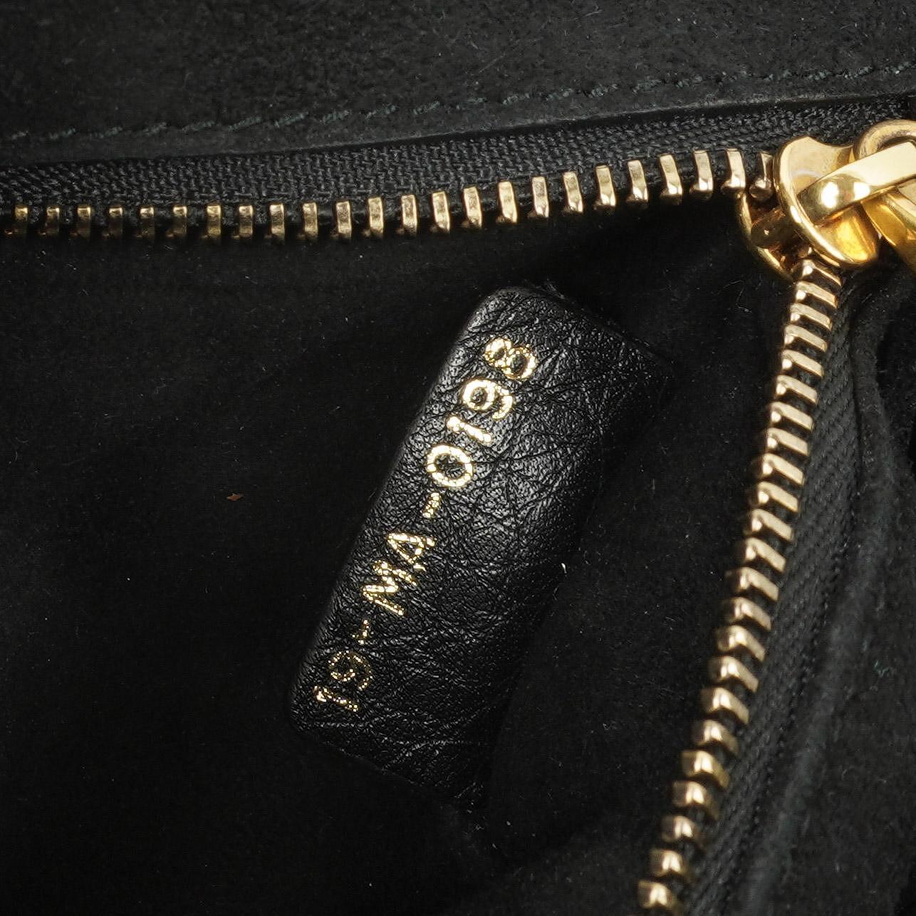 Christian Dior Dio(r)evolution Schwarze Genarbte Kalbsleder Klapptasche