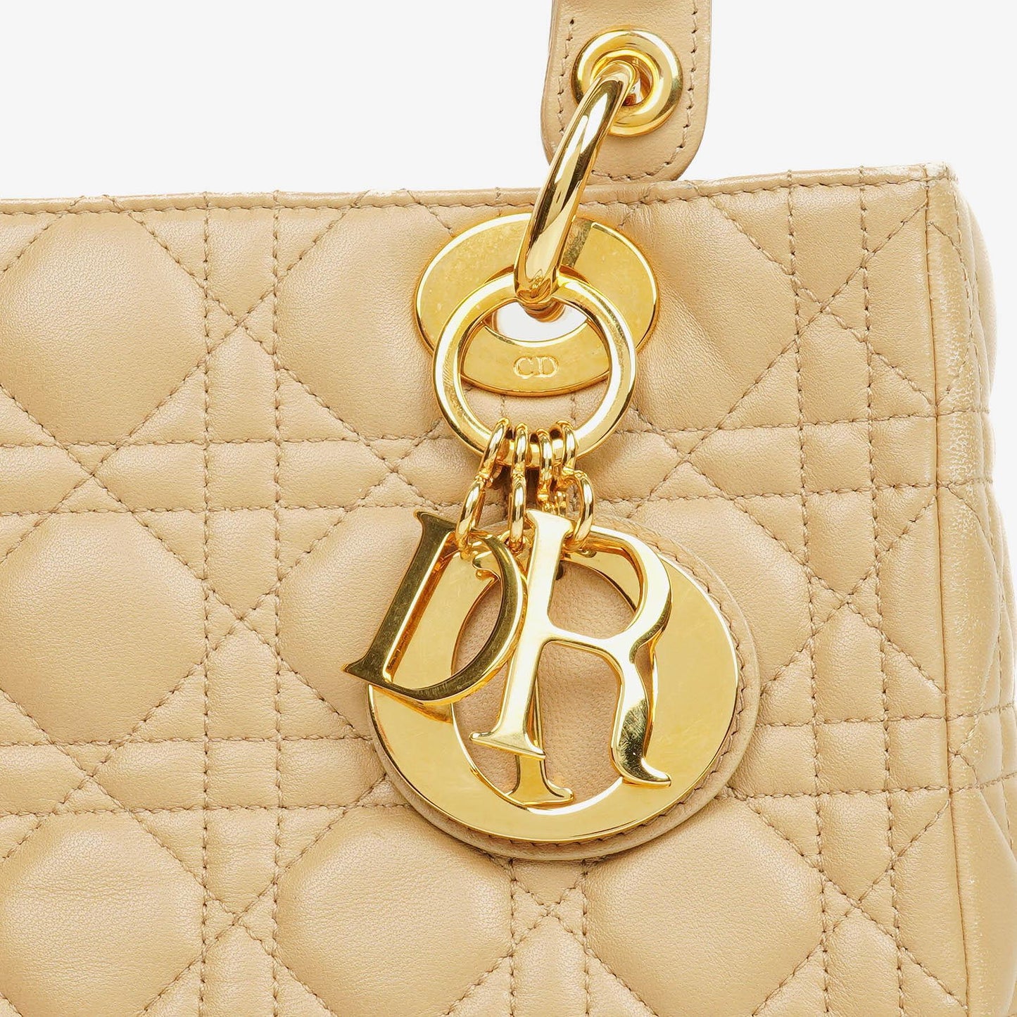 Christian Dior Lady Dior Tasche aus beigem Cannage-Steppleder