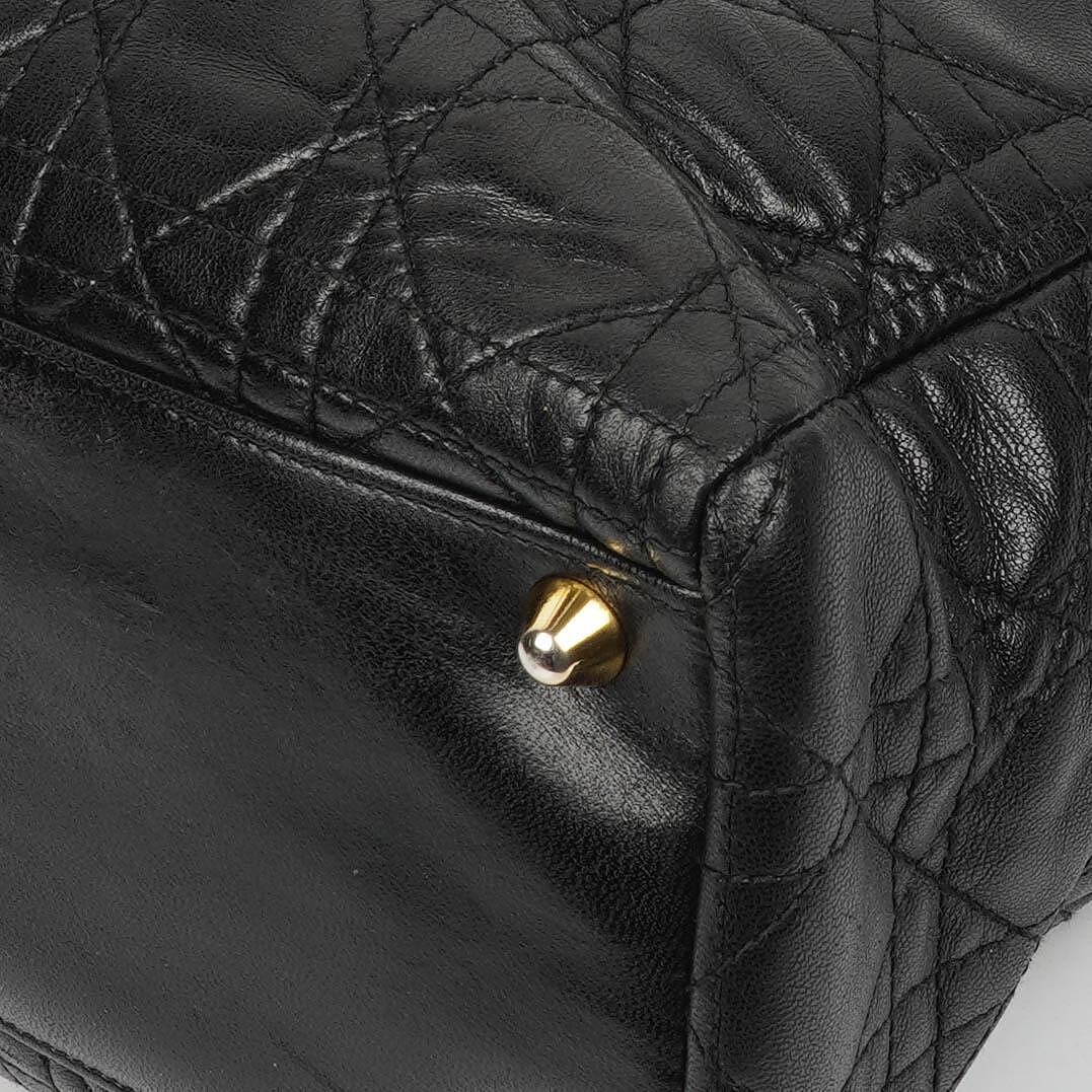 Christian Dior Große Lady Dior Schwarzes Cannage Gestepptes Lammleder Handtasche