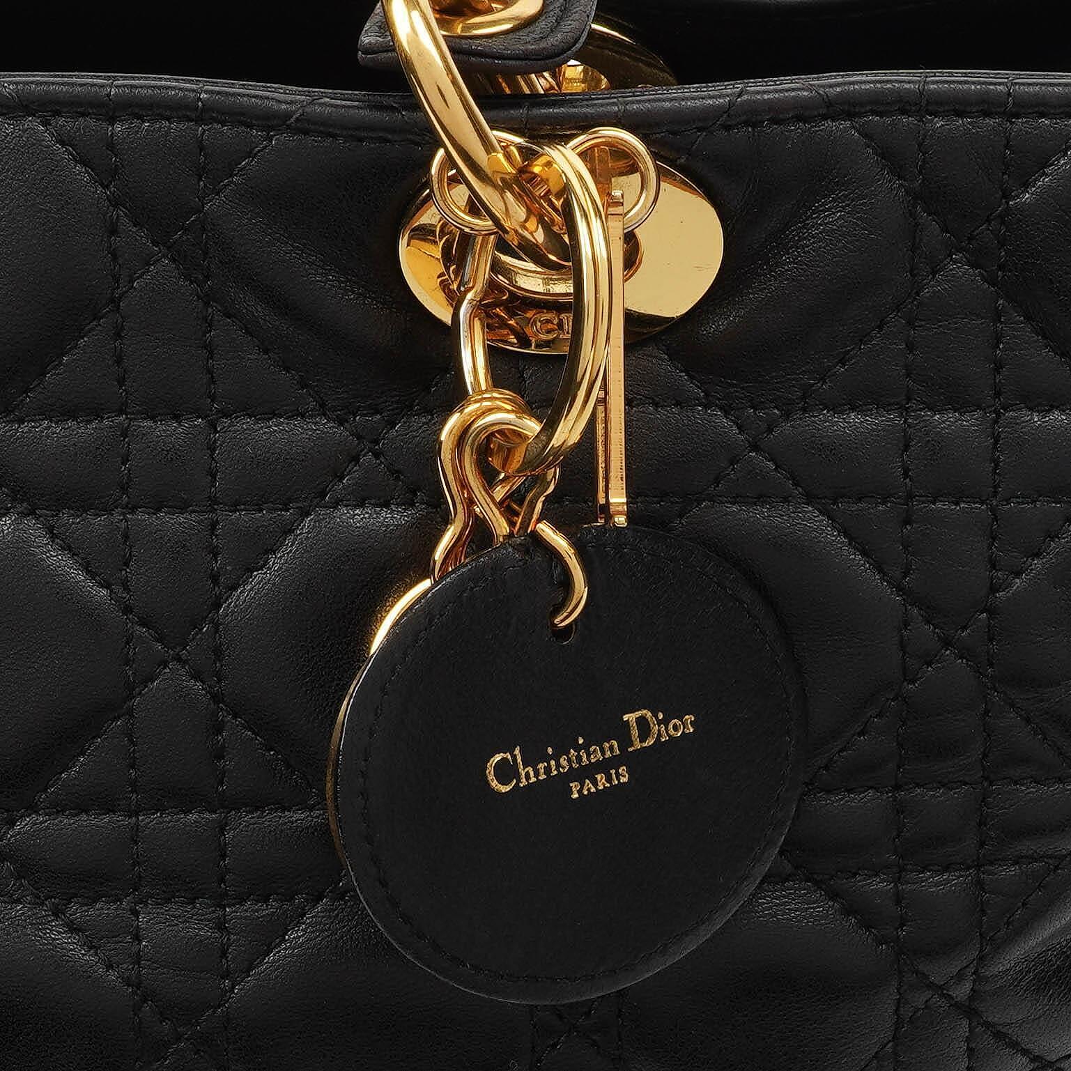 Christian Dior Große Lady Dior Schwarzes Cannage Gestepptes Lammleder Handtasche