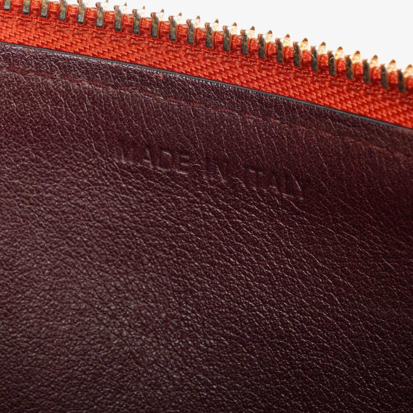 Christian Dior mittelgroße Diorissimo Tote aus burgunderfarbenem Kalbsleder